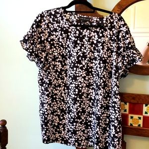 Black Lane Bryant short sleeve blouse size 16